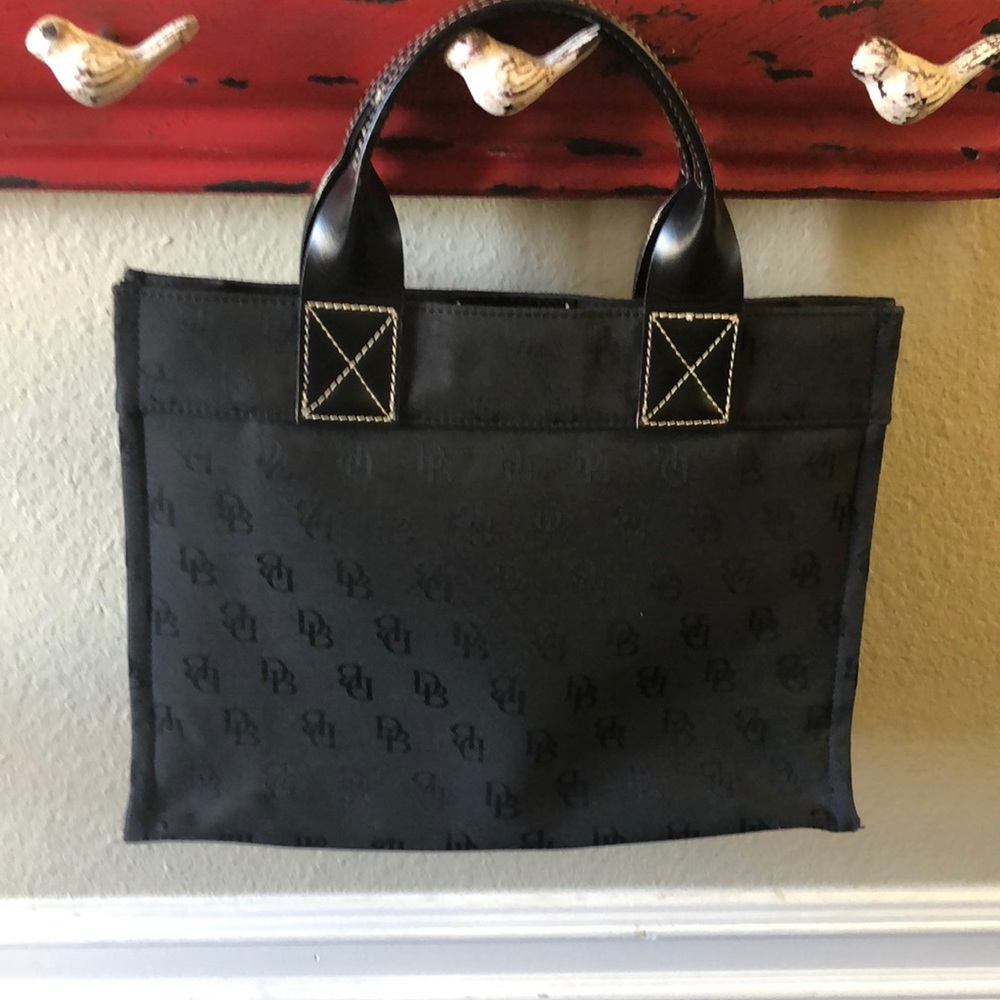 Dooney and Bourke purse